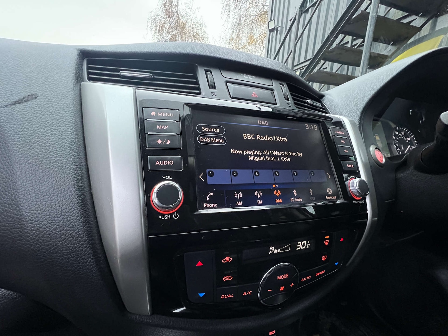 Used Nissan Navara 2019 for sale - 77152823: Photo 53