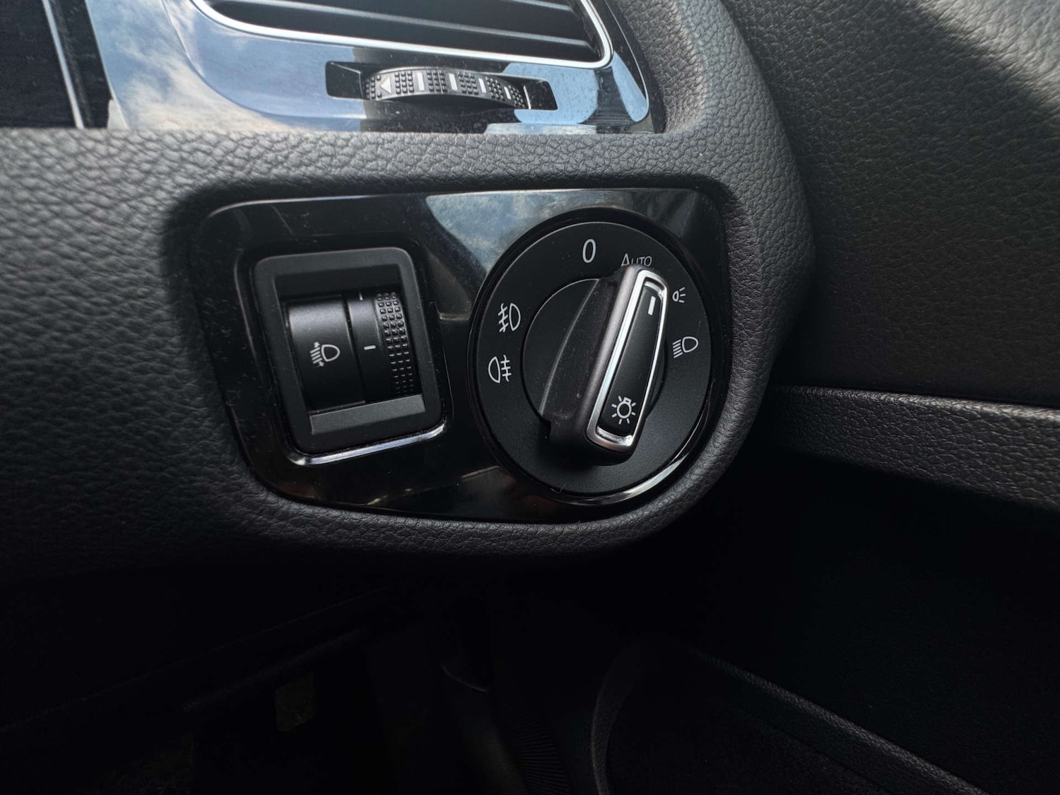 Used Volkswagen Golf 2015 for sale - 77762383: Photo 21