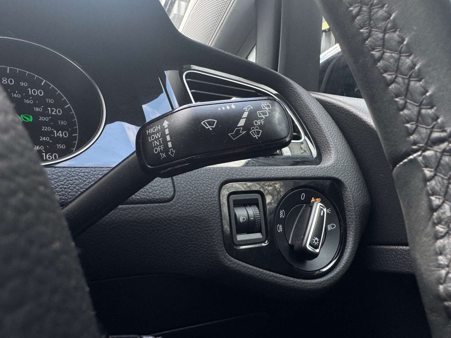 Used Volkswagen Golf 2015 for sale - 77762383: Photo 23