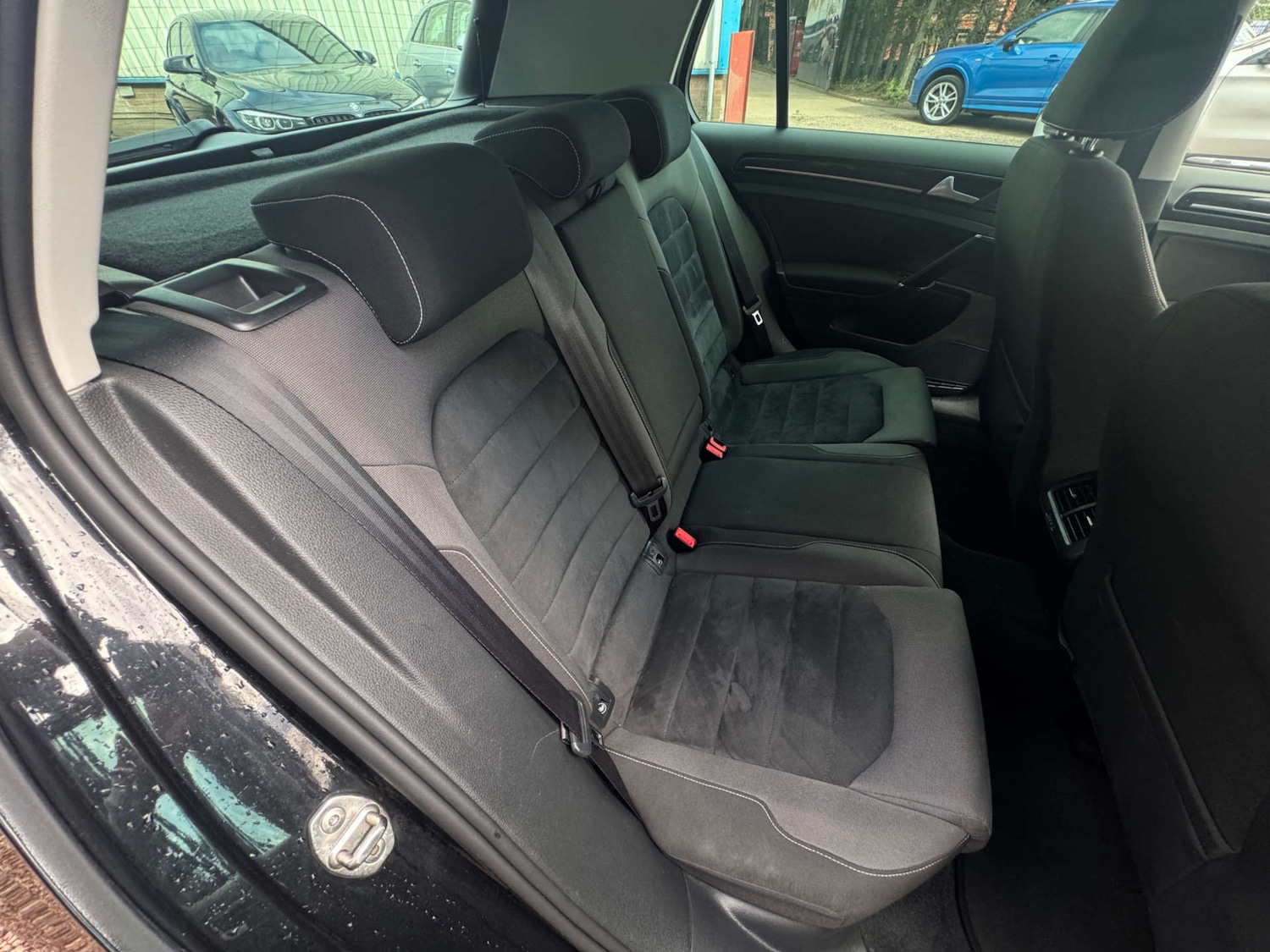 Used Volkswagen Golf 2015 for sale - 77762383: Photo 35