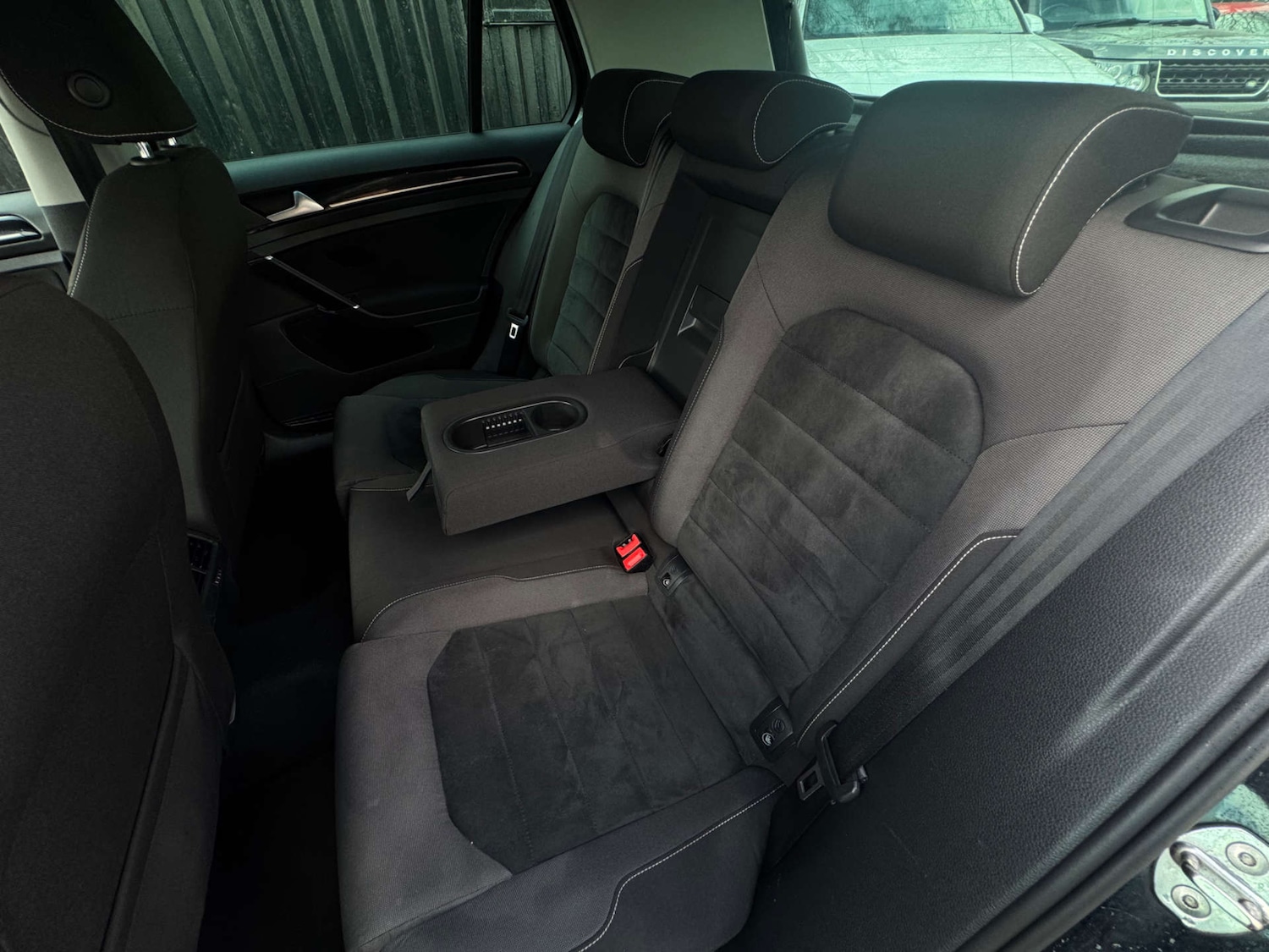 Used Volkswagen Golf 2015 for sale - 77762383: Photo 49