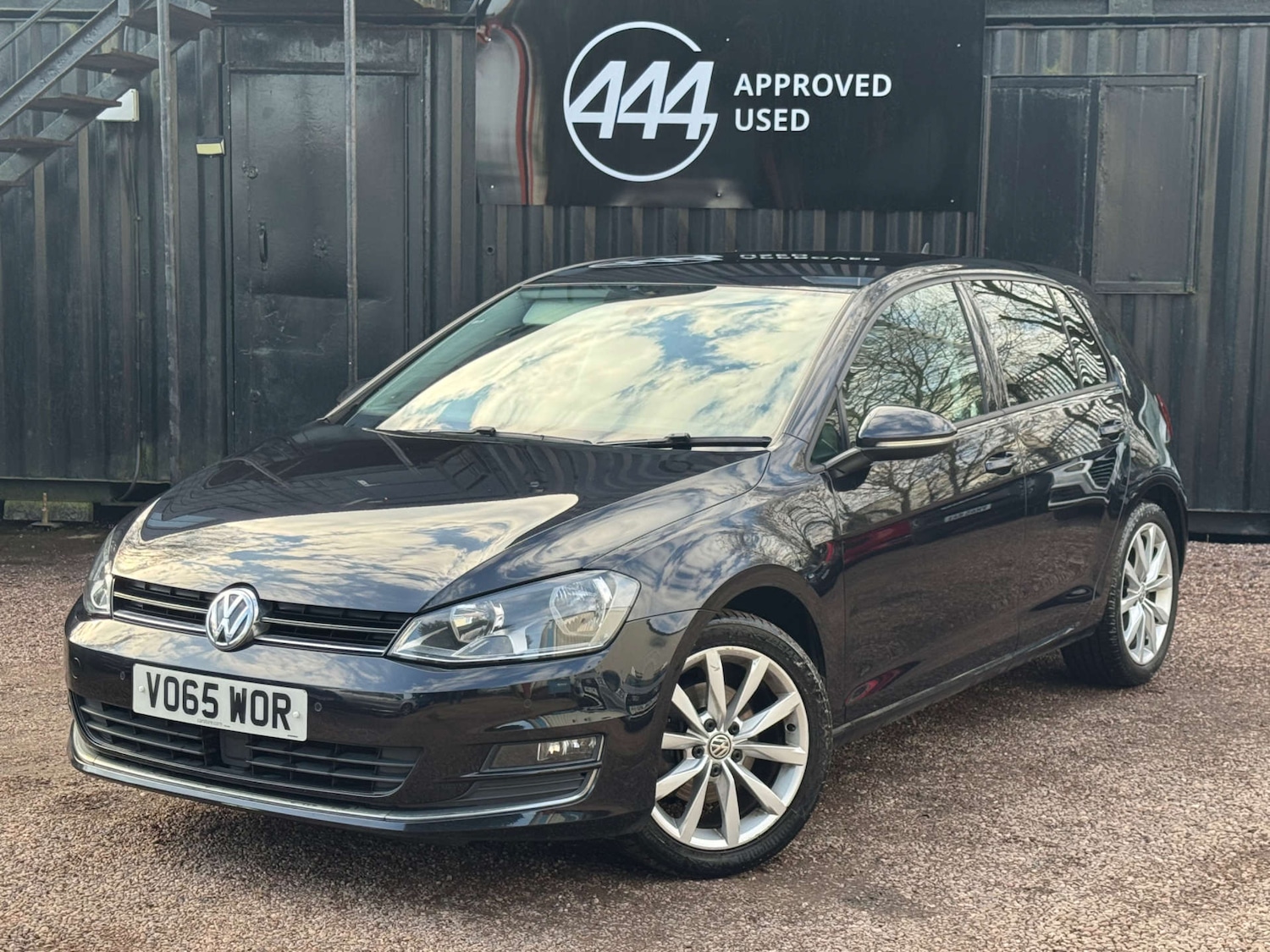 Used Volkswagen Golf 2015 for sale - 77762383: Photo 5