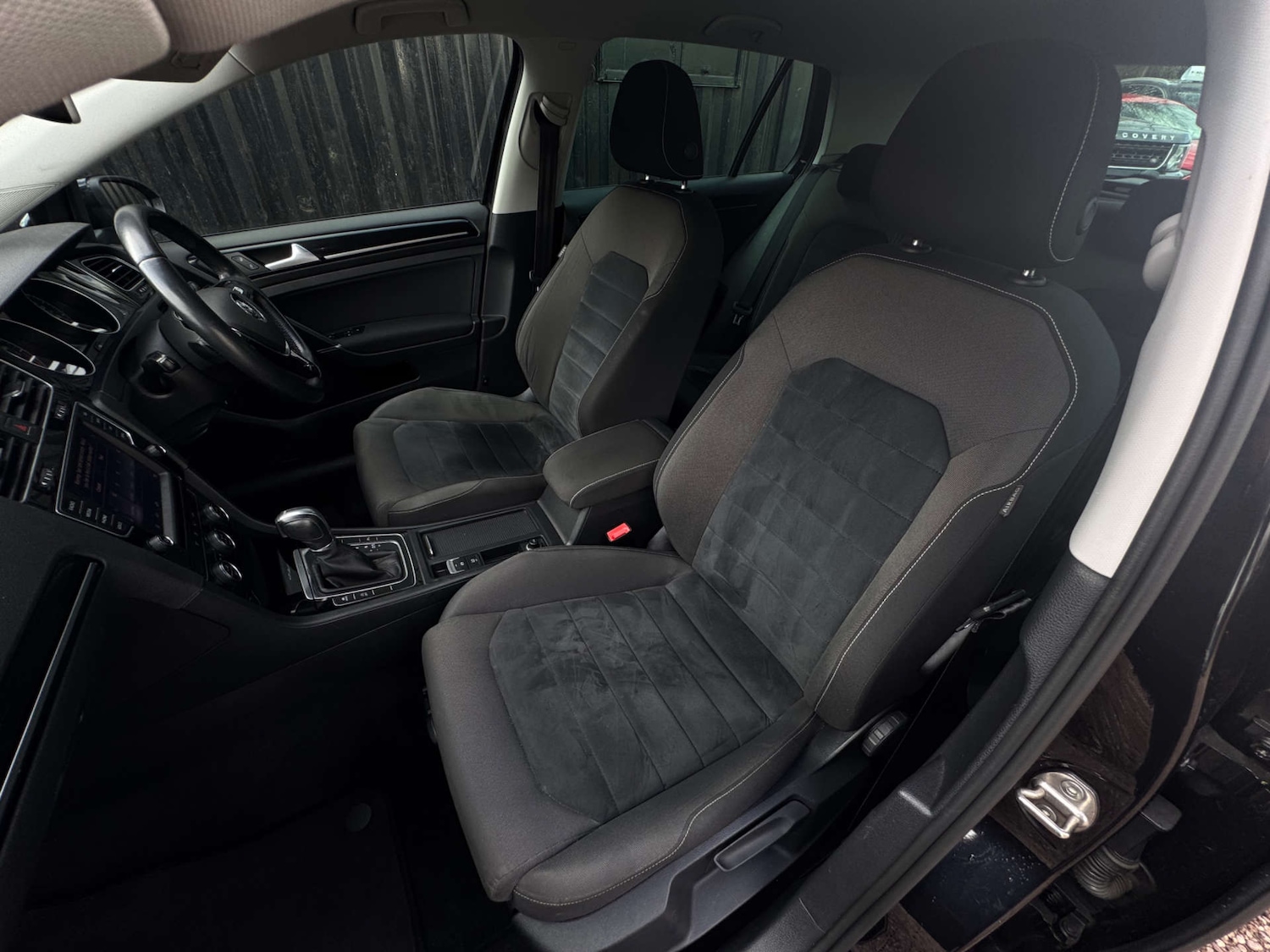 Used Volkswagen Golf 2015 for sale - 77762383: Photo 50