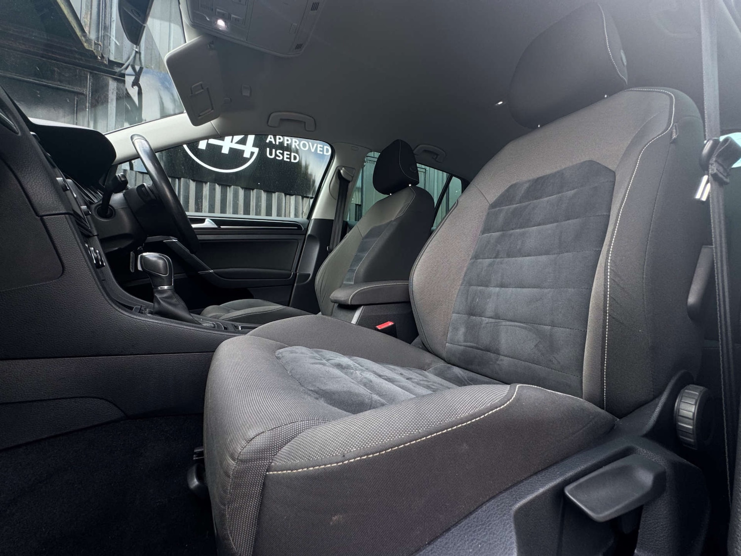 Used Volkswagen Golf 2015 for sale - 77762383: Photo 51