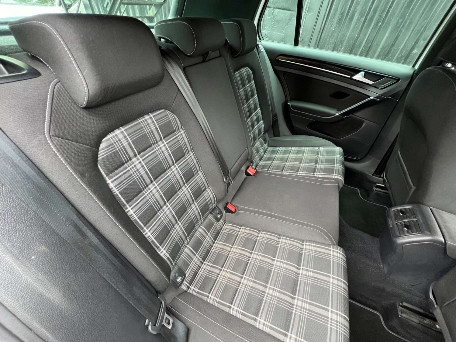 Used Volkswagen Golf 2015 for sale - 77610592: Photo 32