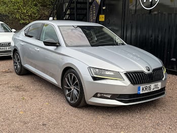 Used Skoda Superb 2016 for sale - 79740085: Photo