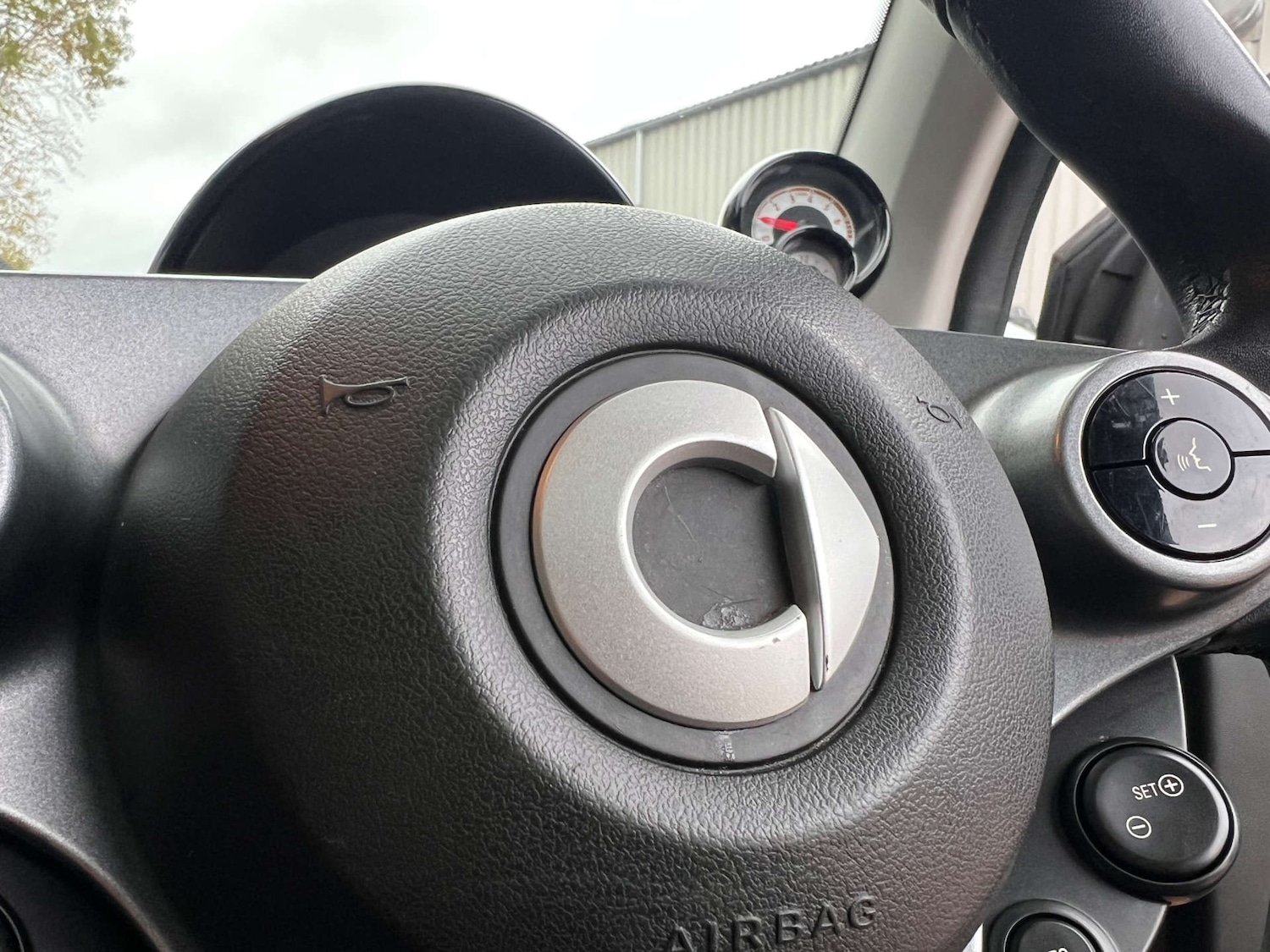 Used smart fortwo 2016 for sale - 77148672: Photo 32
