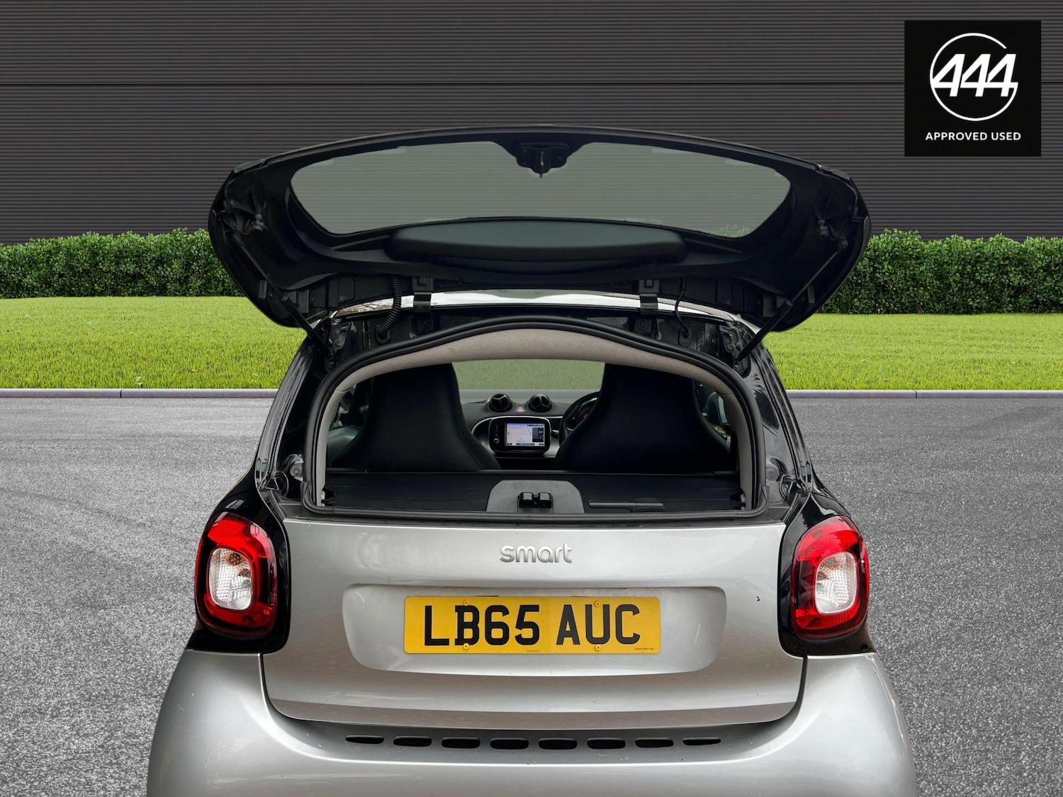 Used smart fortwo 2016 for sale - 77148672: Photo 4