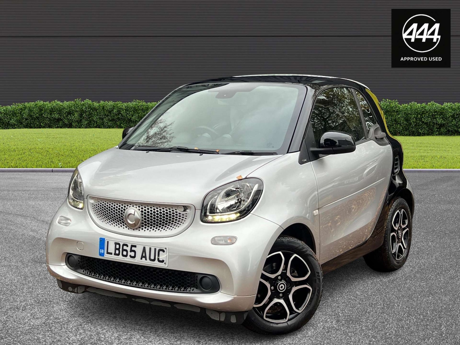 Used smart fortwo 2016 for sale - 77148672: Photo 6