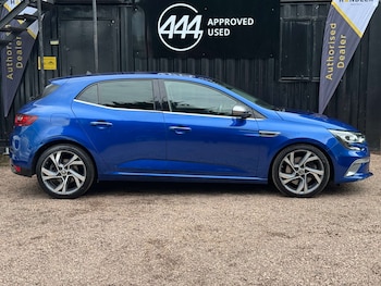 Used Renault Megane 2018 for sale - 78929040: Photo