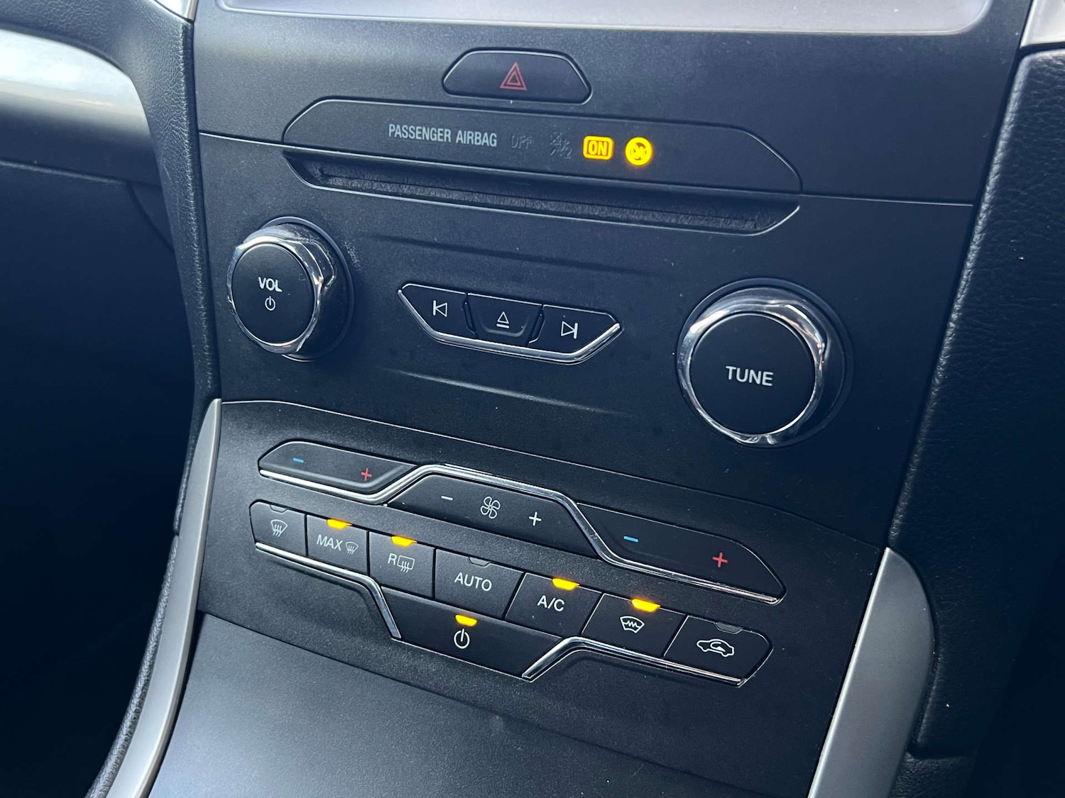 Used Ford Galaxy 2016 for sale - 77152822: Photo 30