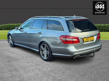 Used Mercedes-Benz E Class 2011 for sale - 77622837: Photo