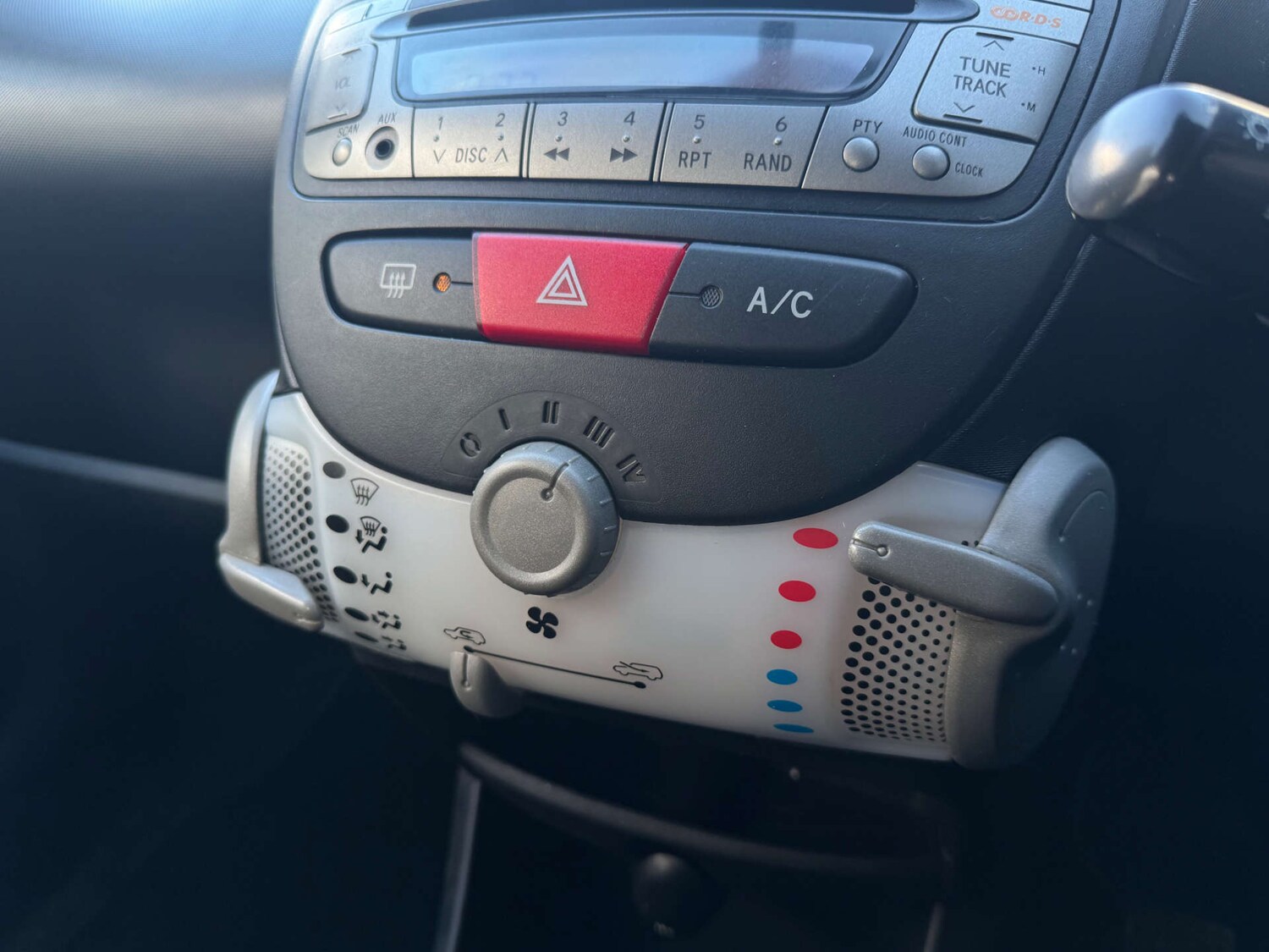 Used Peugeot 107 2012 for sale - 78055137: Photo 22