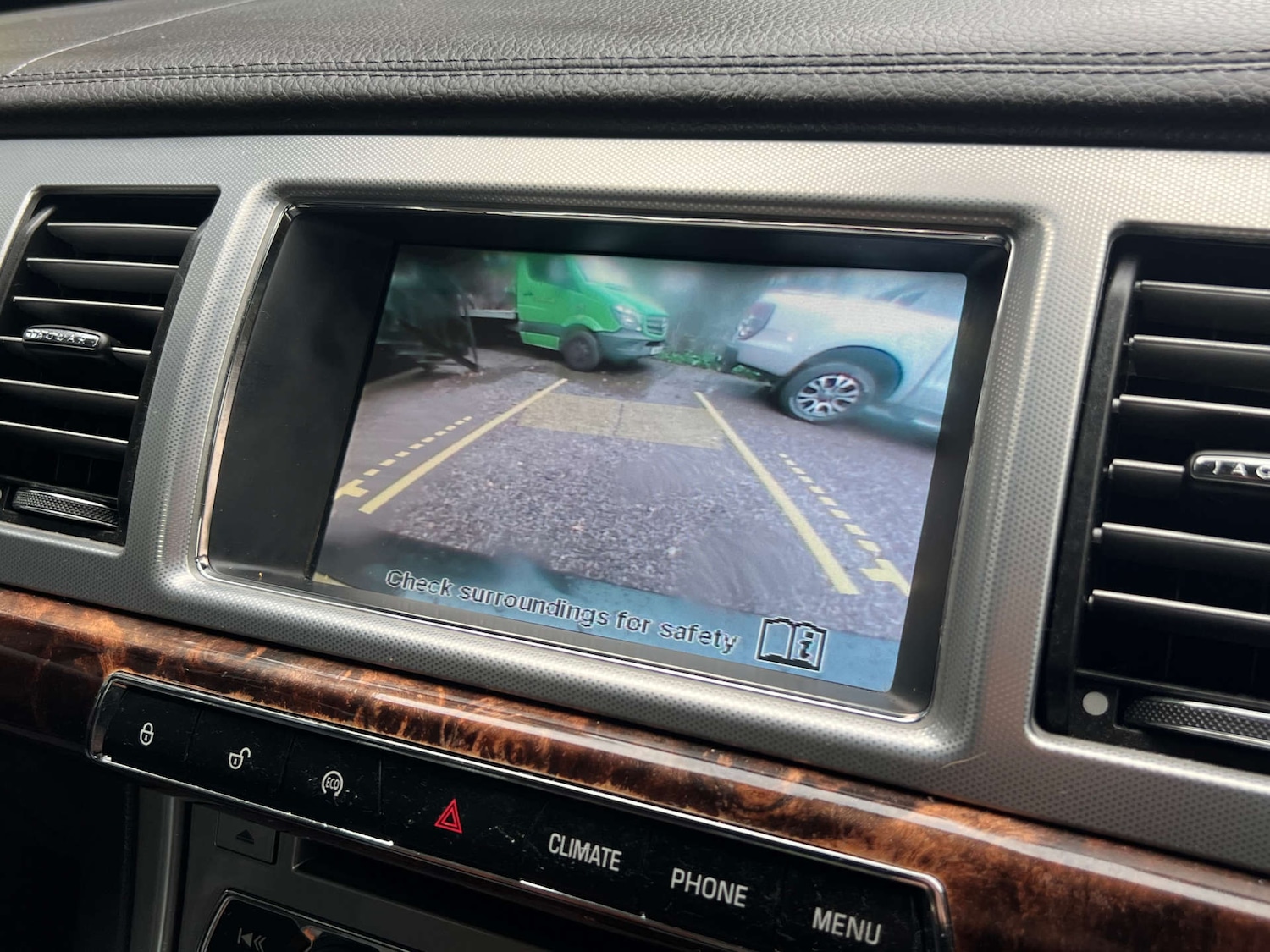 Used Jaguar XF 2012 for sale - 77152859: Photo 41