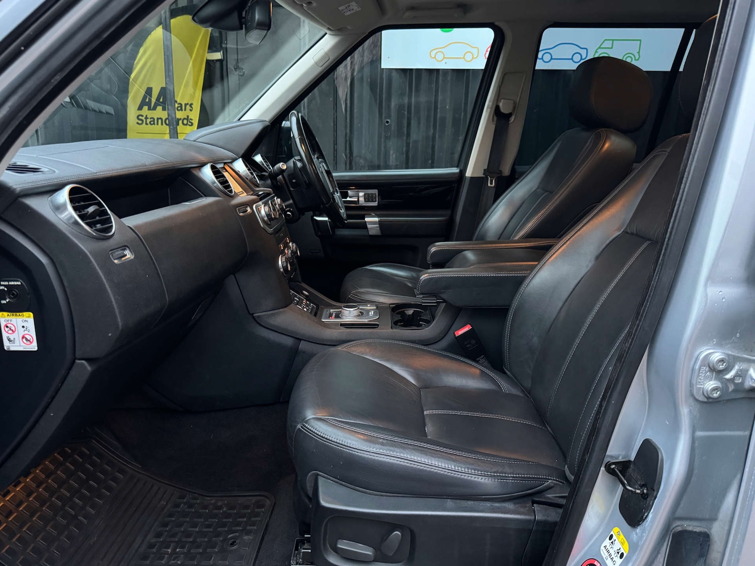 Used Land Rover Discovery 2016 for sale - 77152847: Photo 21