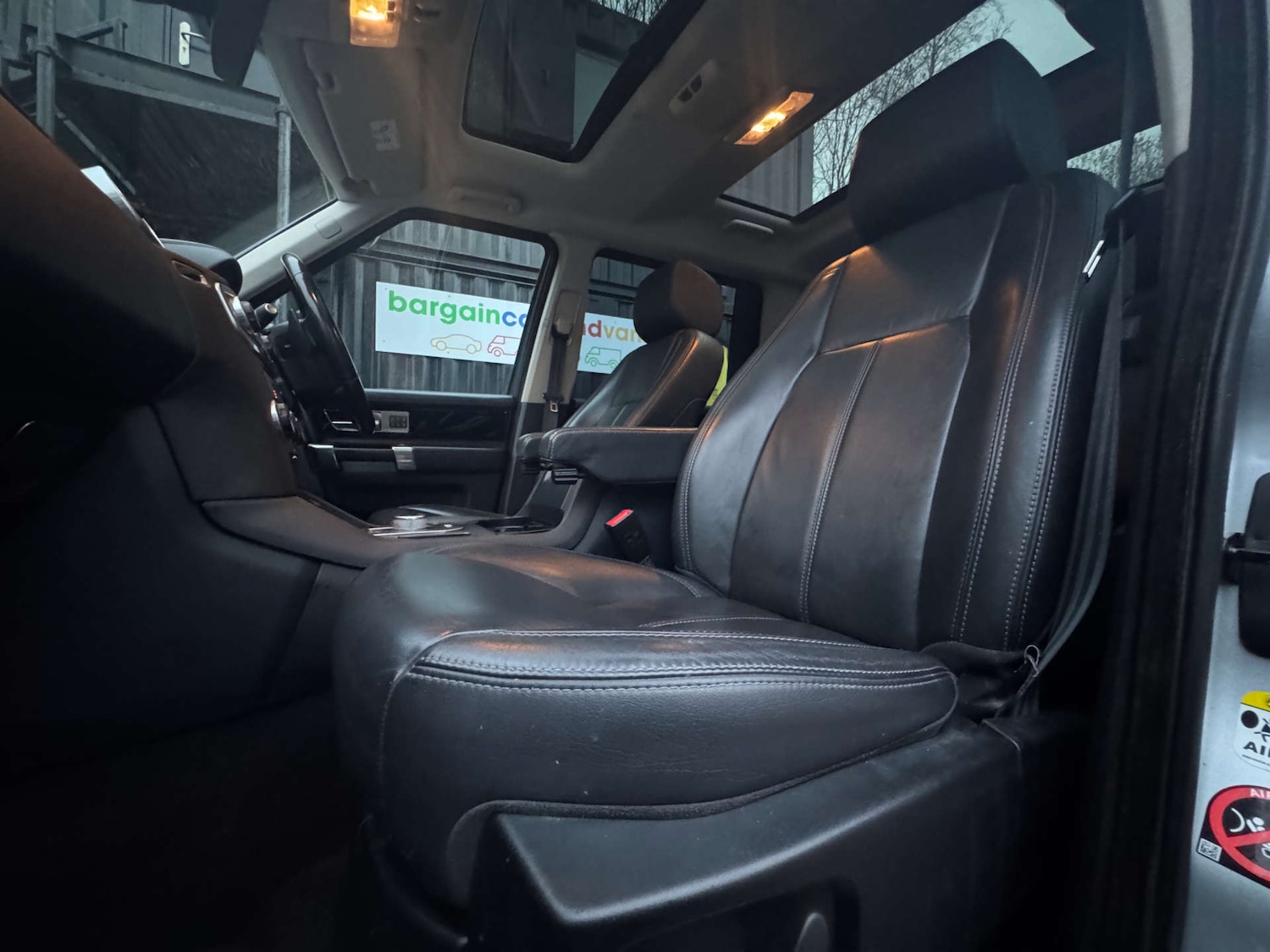 Used Land Rover Discovery 2016 for sale - 77152847: Photo 22