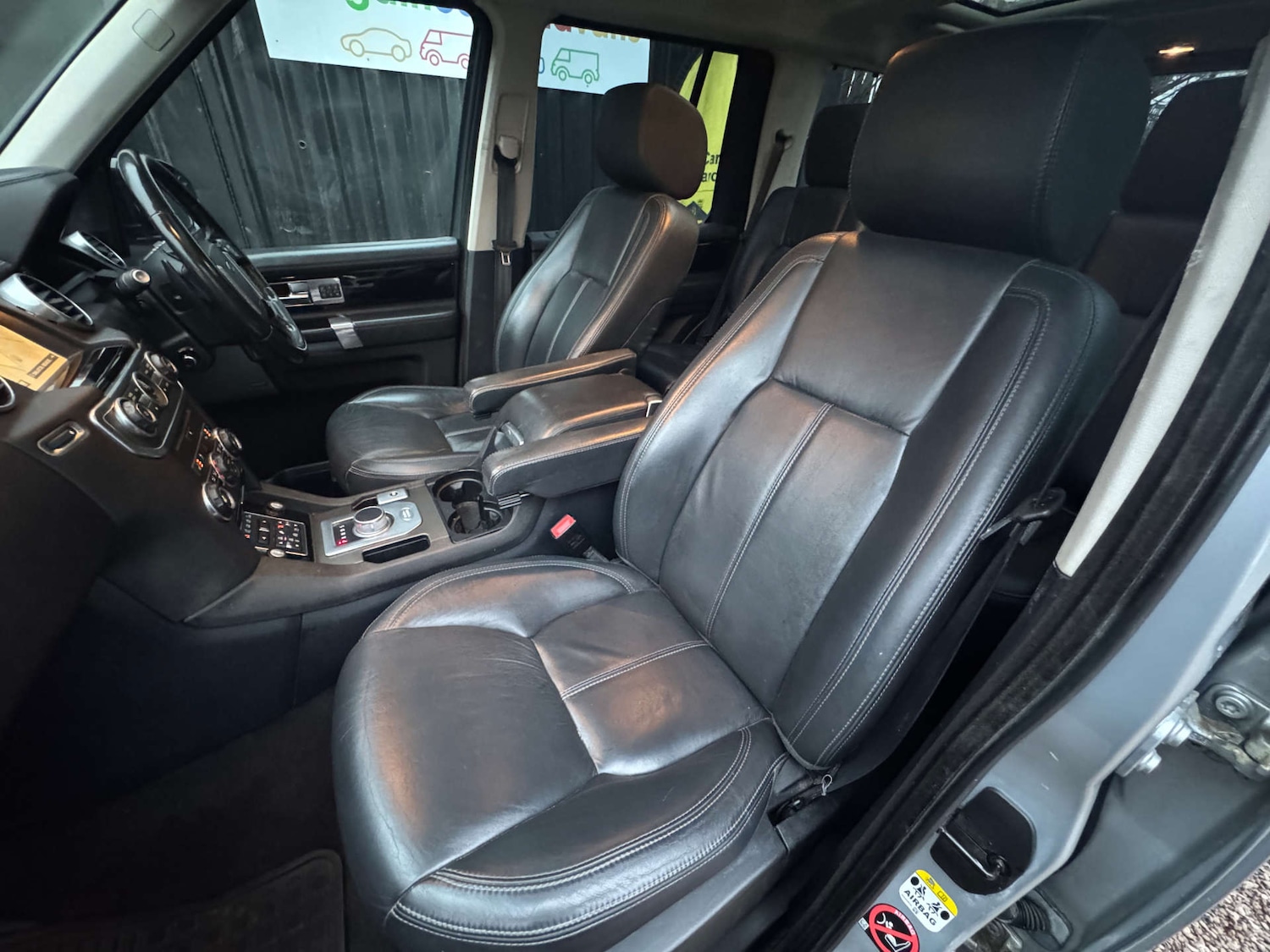 Used Land Rover Discovery 2016 for sale - 77152847: Photo 23