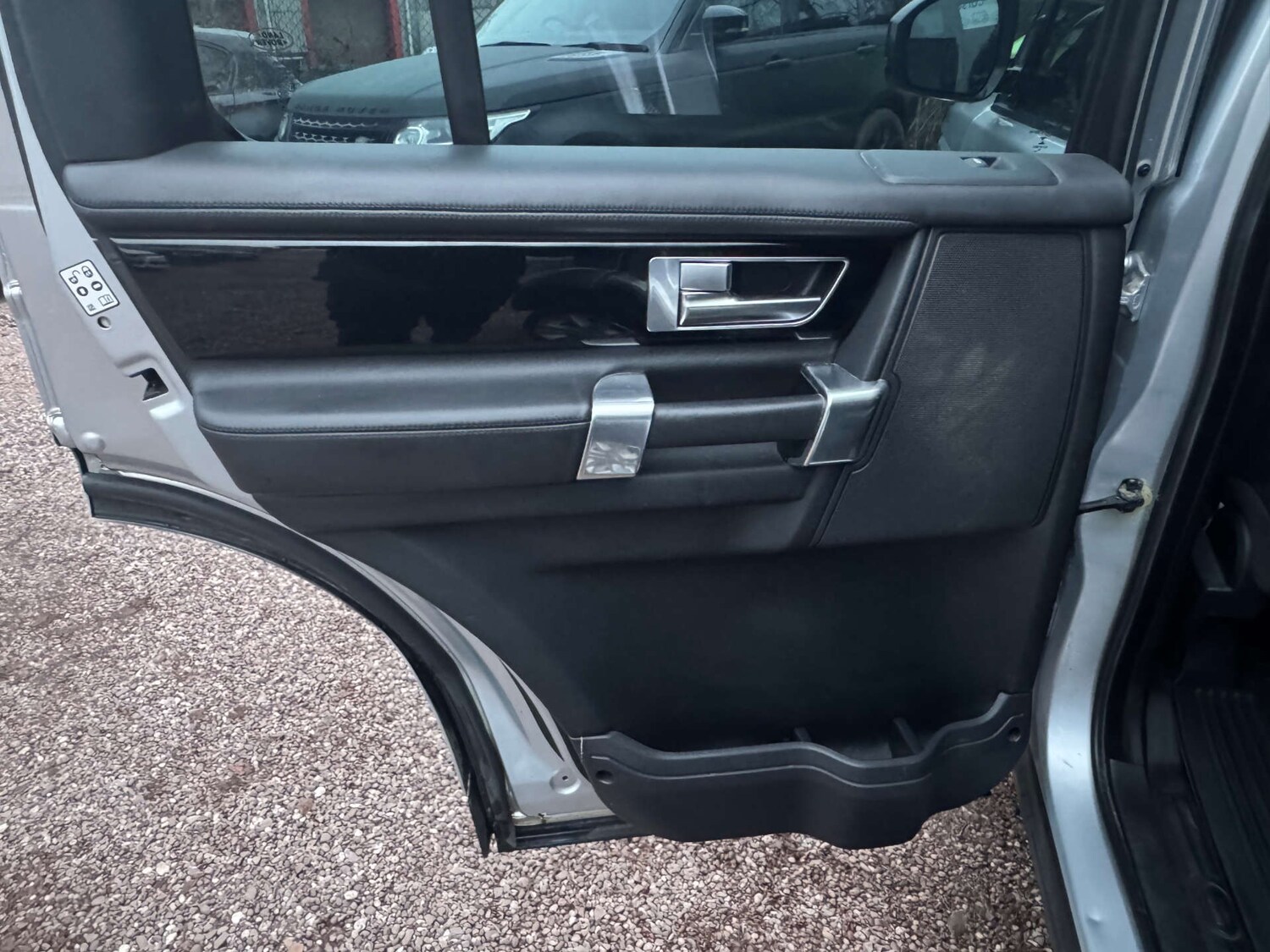 Used Land Rover Discovery 2016 for sale - 77152847: Photo 31