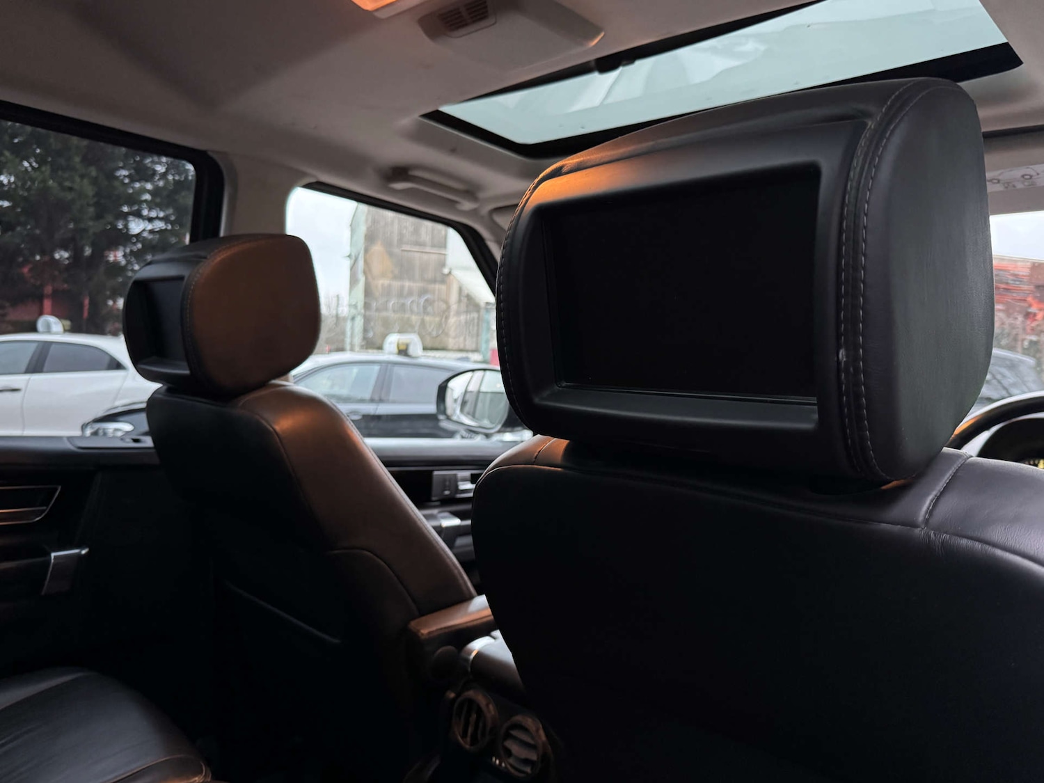 Used Land Rover Discovery 2016 for sale - 77152847: Photo 35