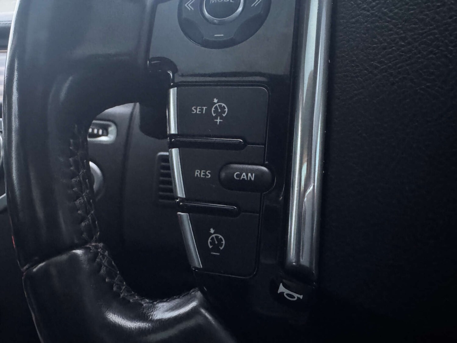 Used Land Rover Discovery 2016 for sale - 77152847: Photo 41