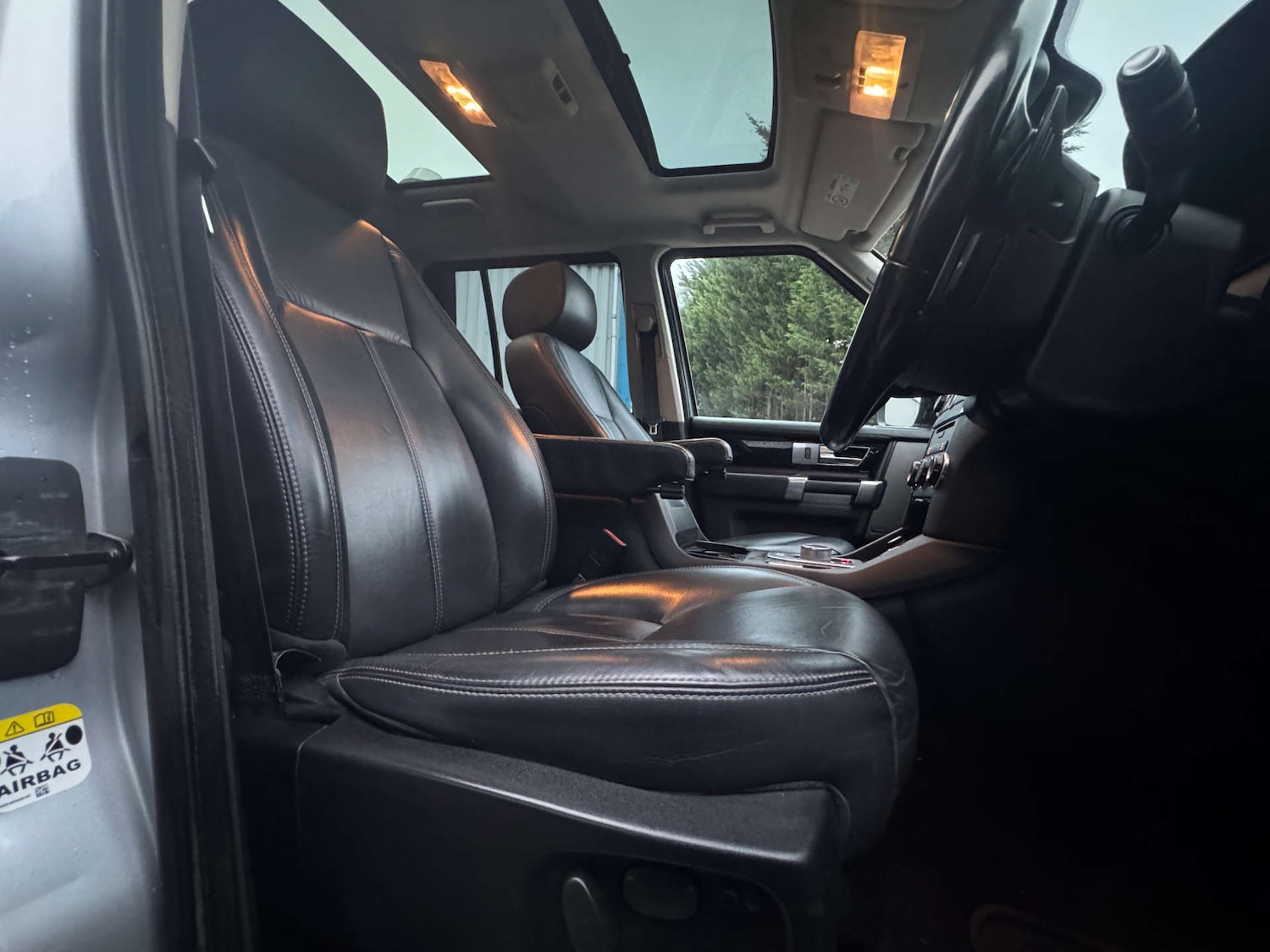 Used Land Rover Discovery 2016 for sale - 77152847: Photo 45