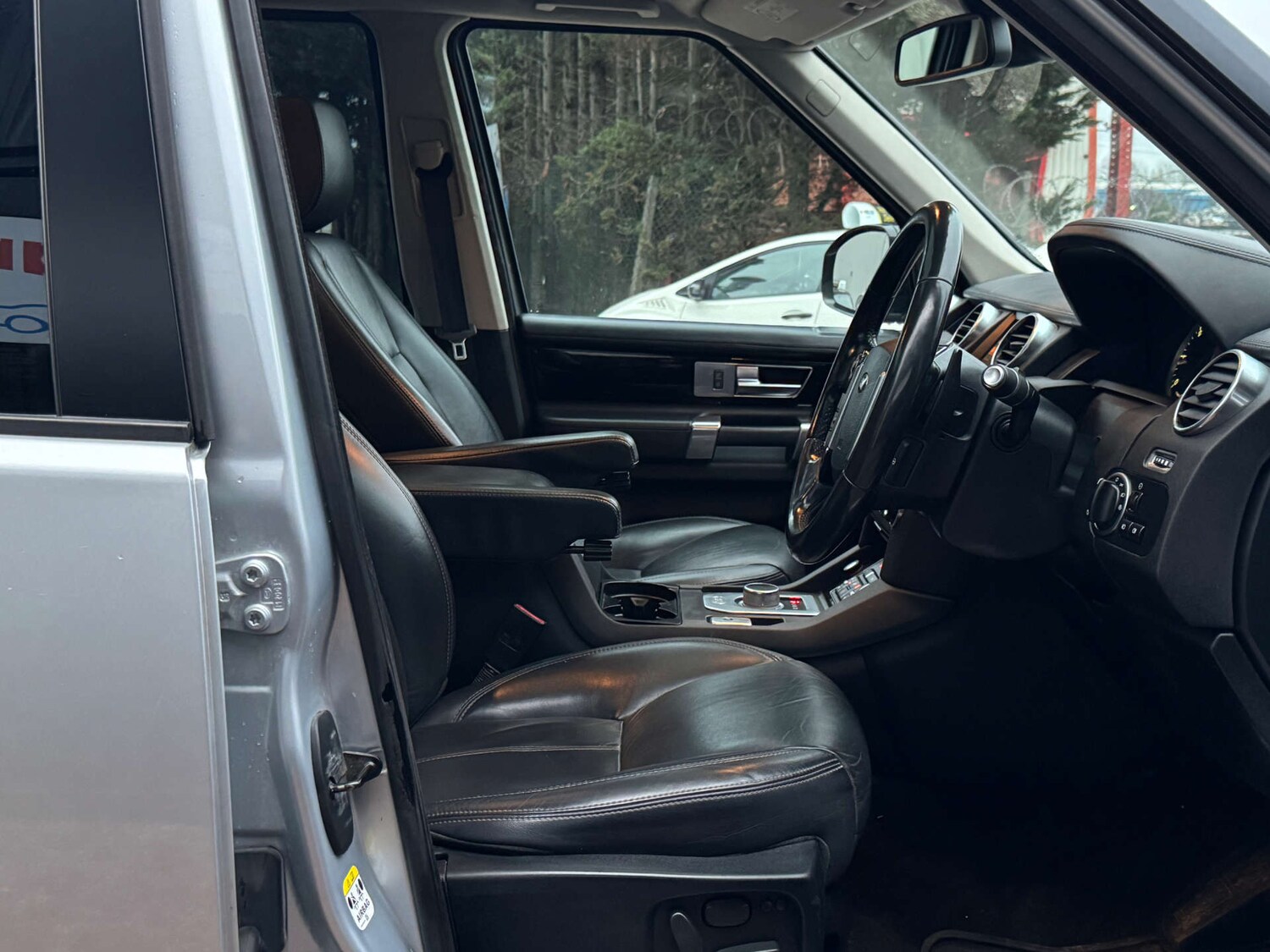 Used Land Rover Discovery 2016 for sale - 77152847: Photo 55