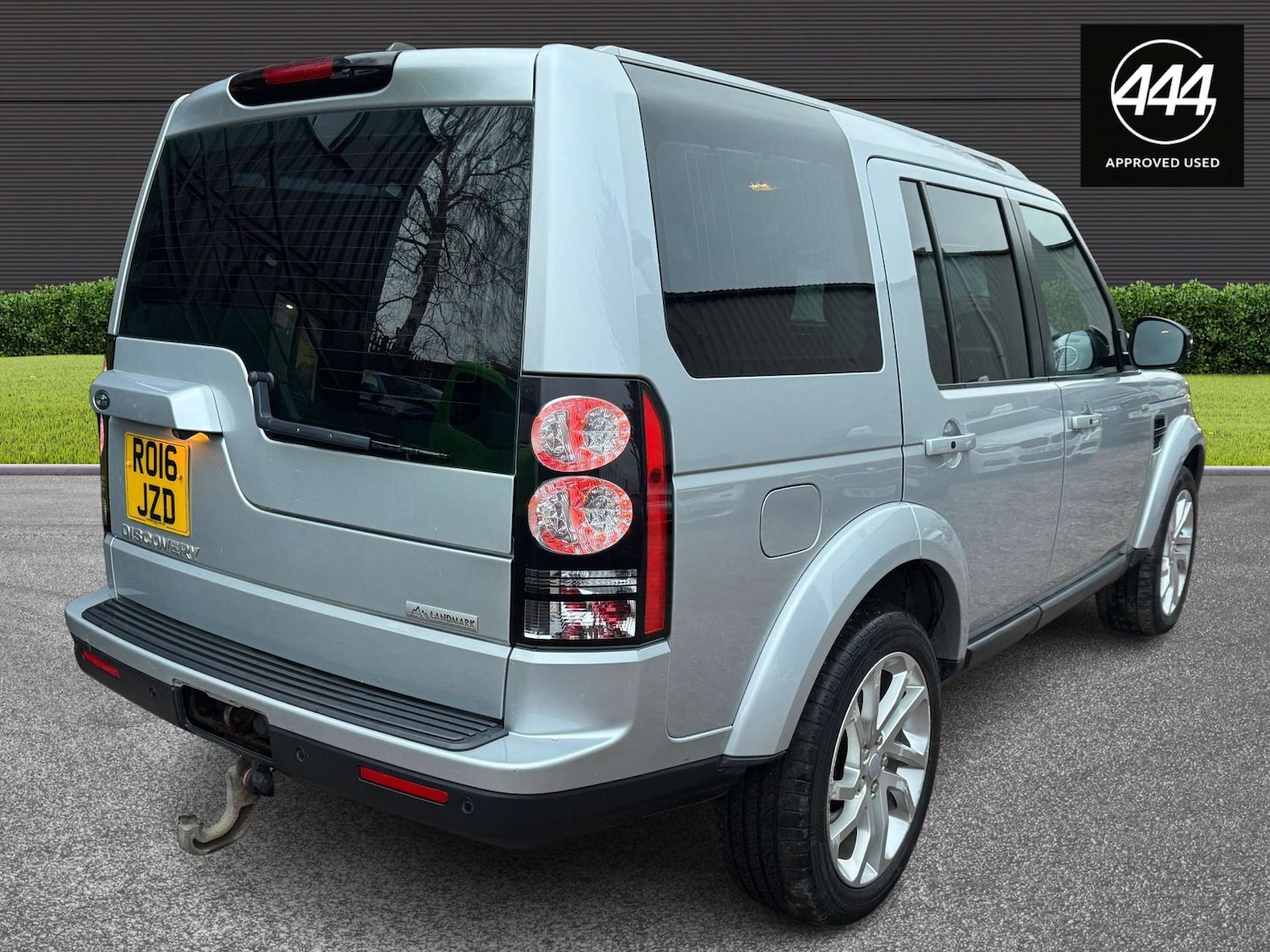 Used Land Rover Discovery 2016 for sale - 77152847: Photo 6