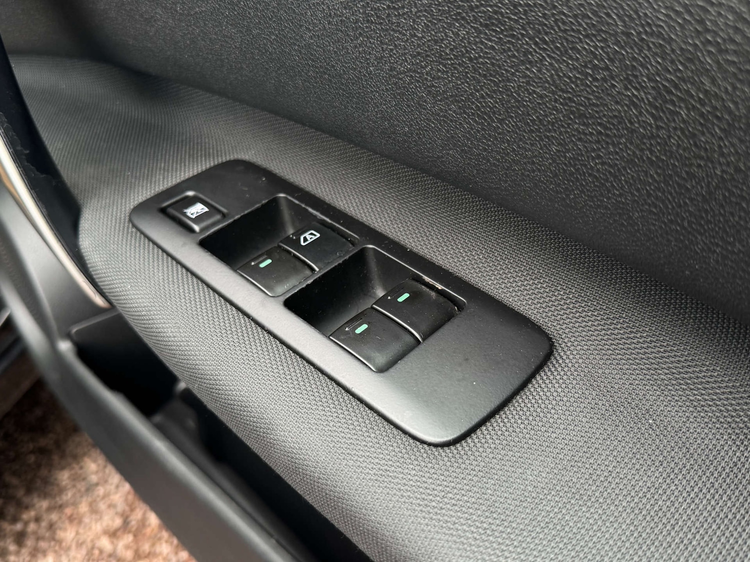 Used Nissan Qashqai 2012 for sale - 77877325: Photo 19