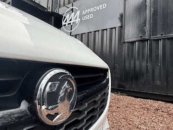 Used Vauxhall Corsa 2015 for sale - 77276665: Photo