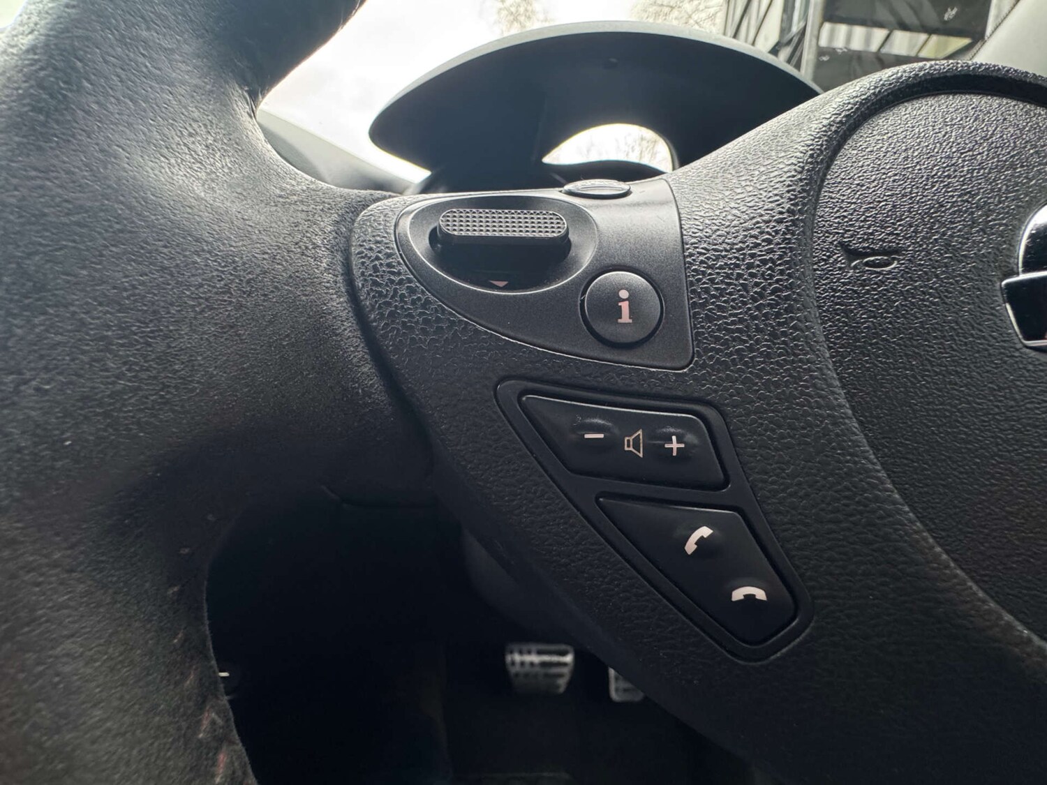 Used Nissan Juke 2013 for sale - 77702620: Photo 28