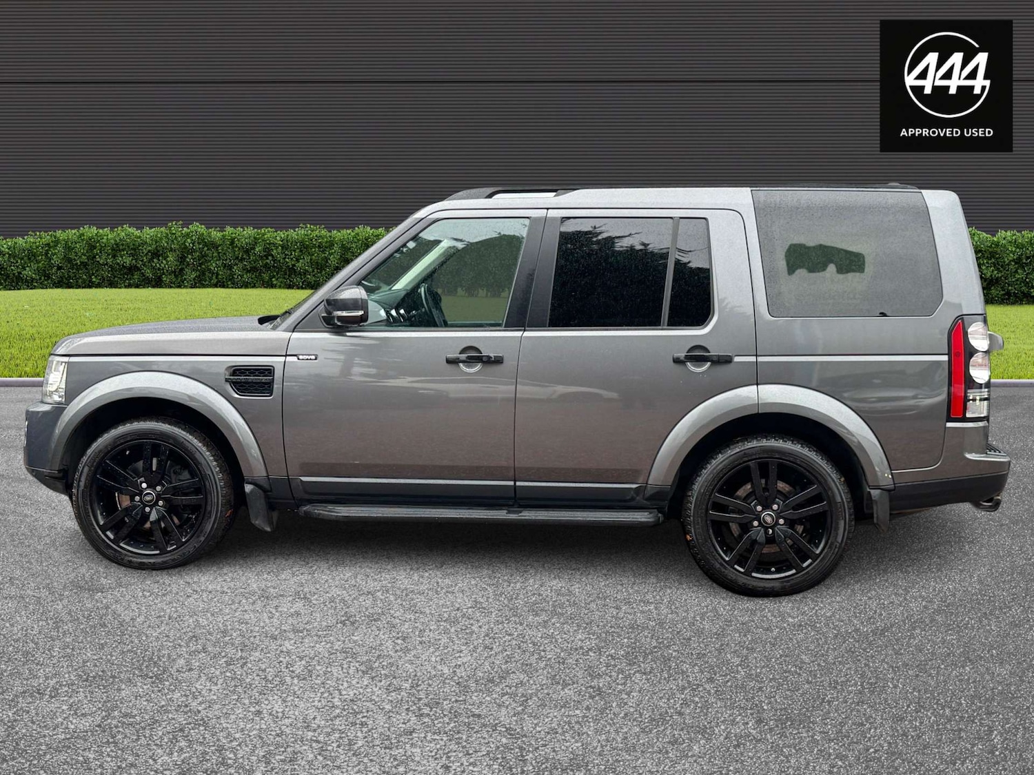 Used Land Rover Discovery 2015 for sale - 77152845: Photo 10