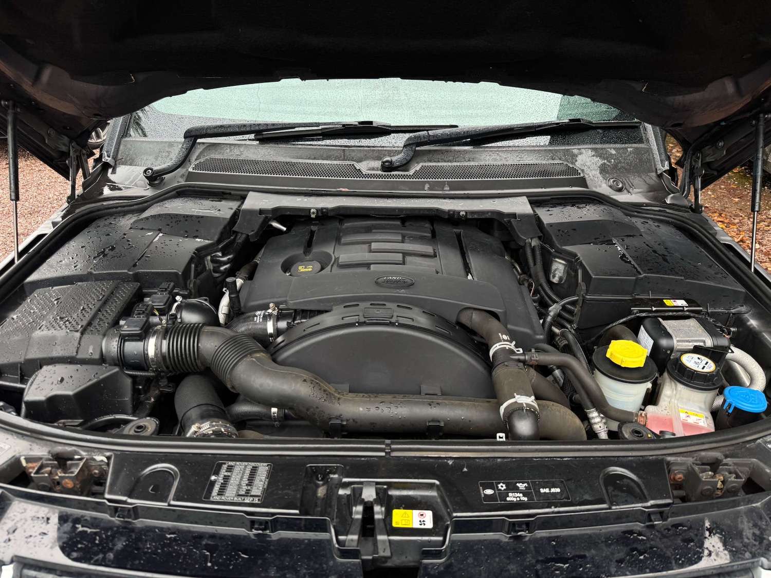 Used Land Rover Discovery 2015 for sale - 77152845: Photo 24