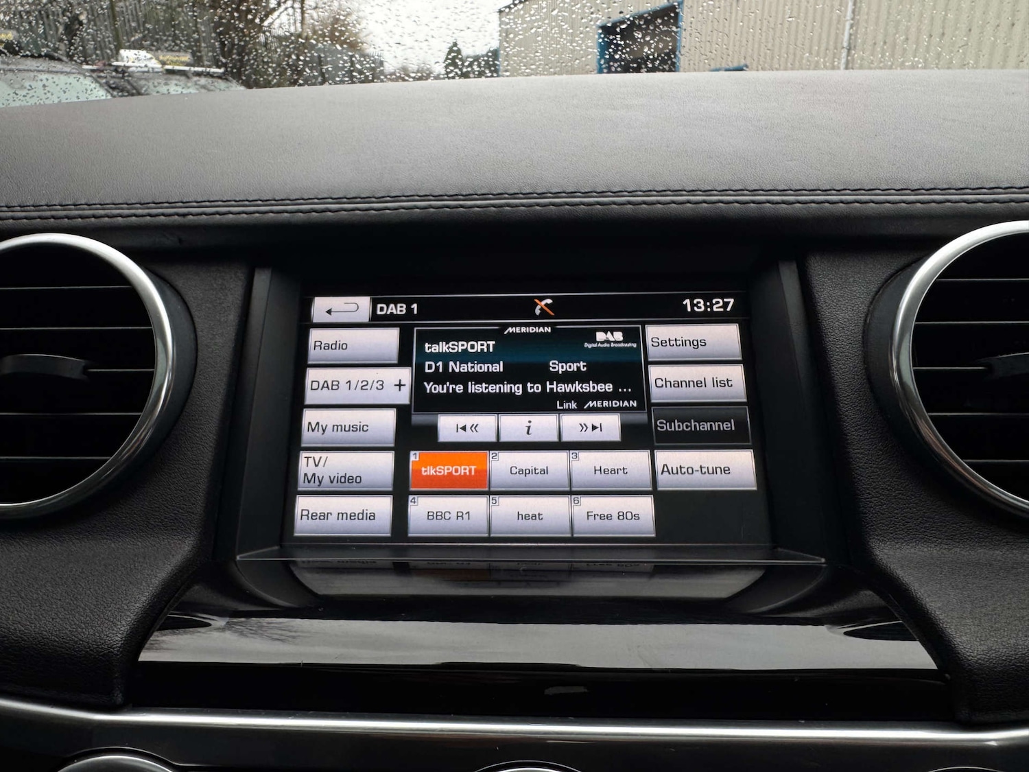 Used Land Rover Discovery 2015 for sale - 77152845: Photo 48