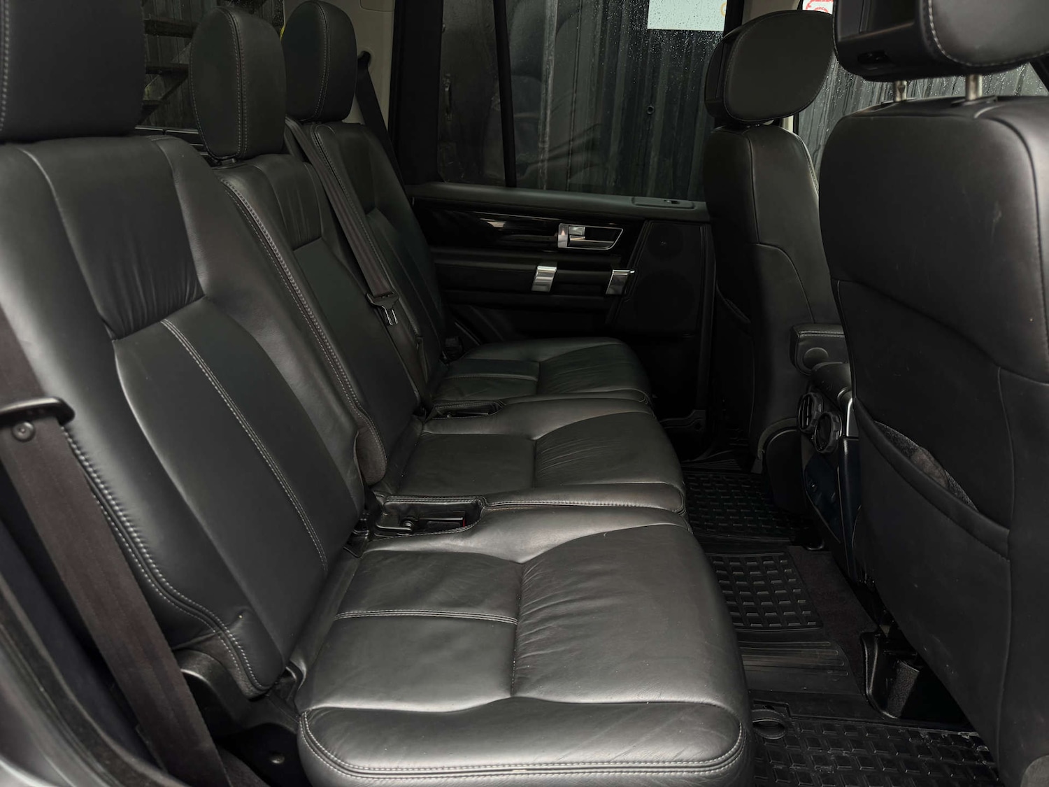 Used Land Rover Discovery 2015 for sale - 77152845: Photo 50