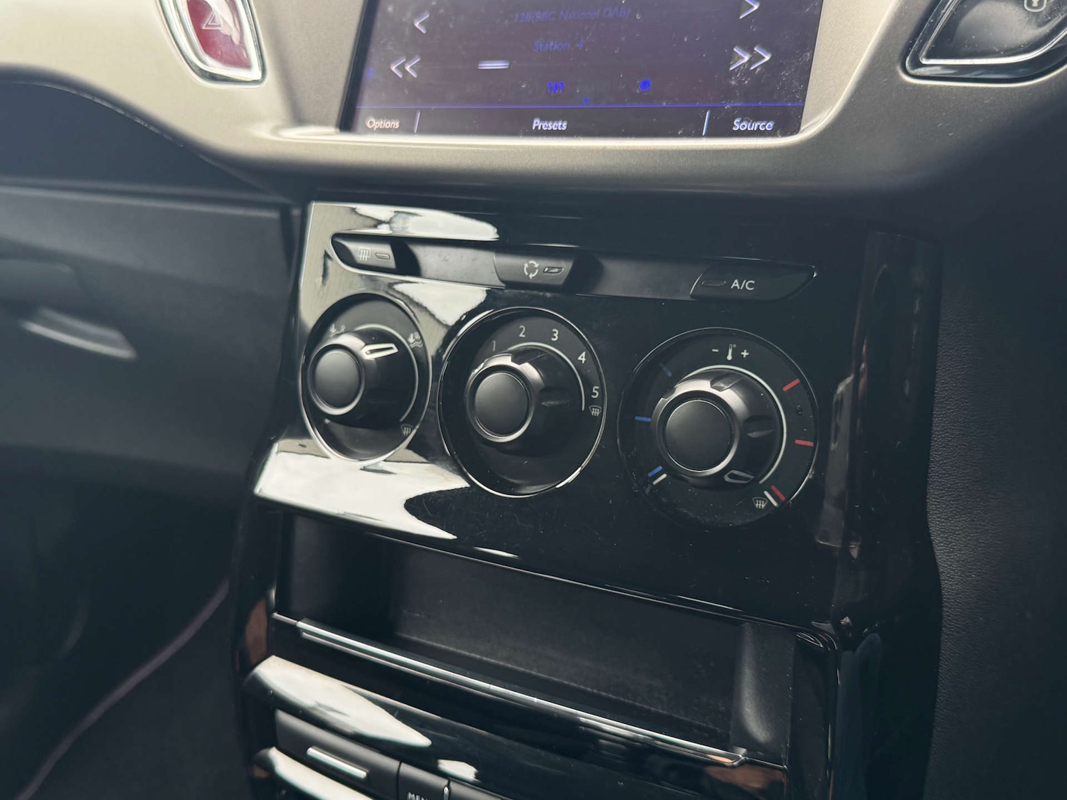 Used DS Automobiles DS 3 2016 for sale - 77749058: Photo 24