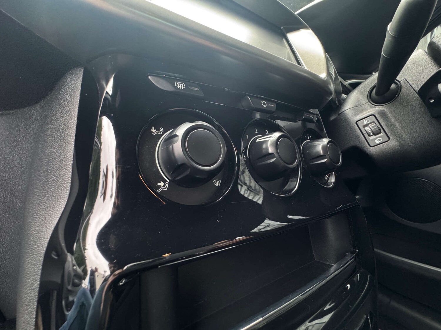 Used DS Automobiles DS 3 2016 for sale - 77749058: Photo 41