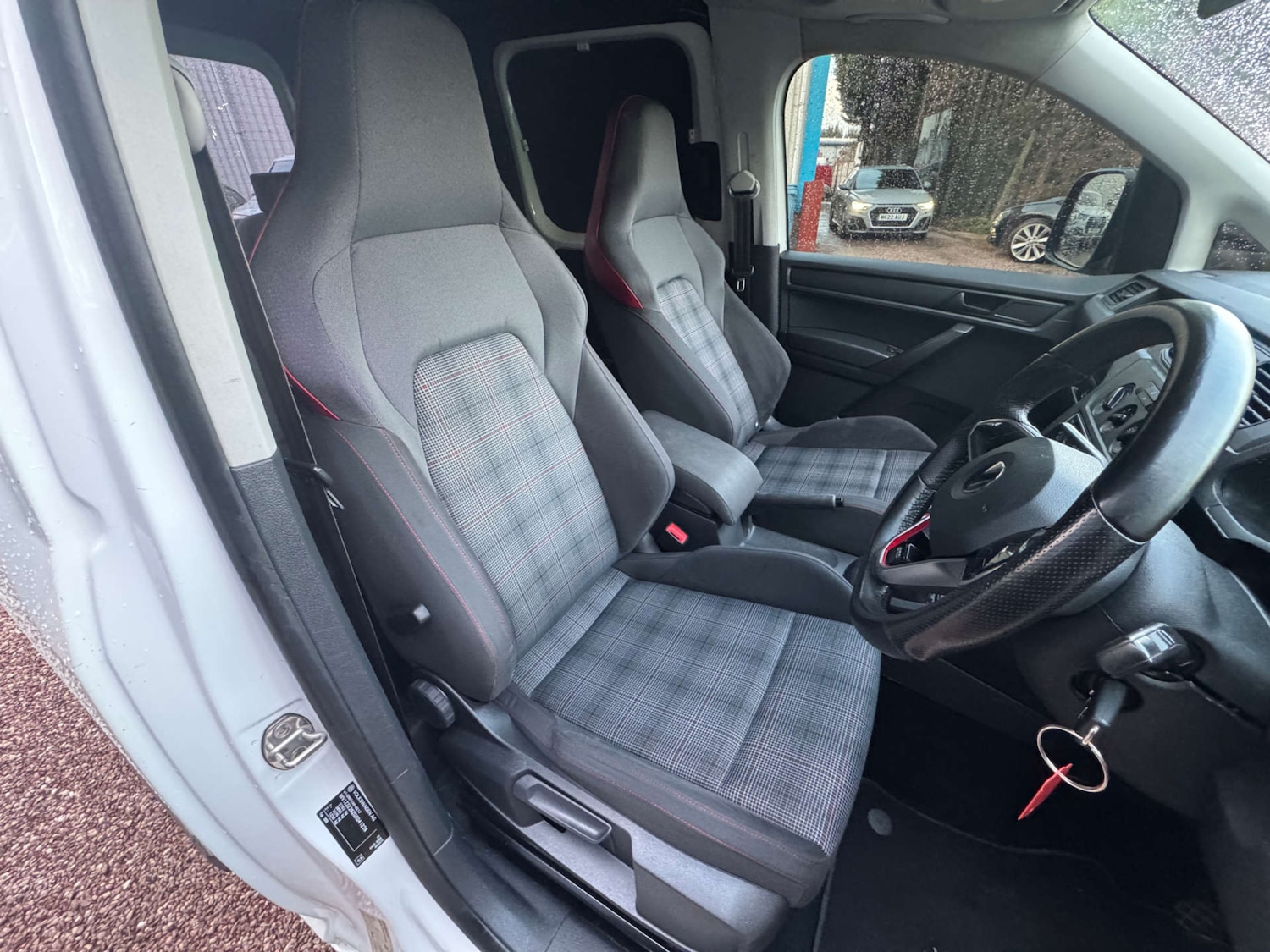 Used Volkswagen Caddy 2016 for sale - 77312224: Photo 15