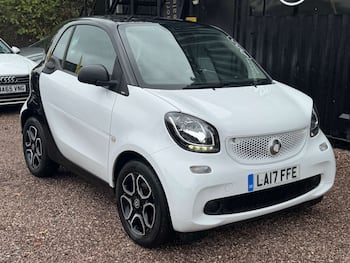 Used smart fortwo 2017 for sale - 79709647: Photo