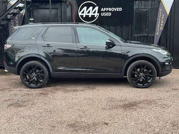Used Land Rover Discovery Sport 2017 for sale - 79778543: Photo