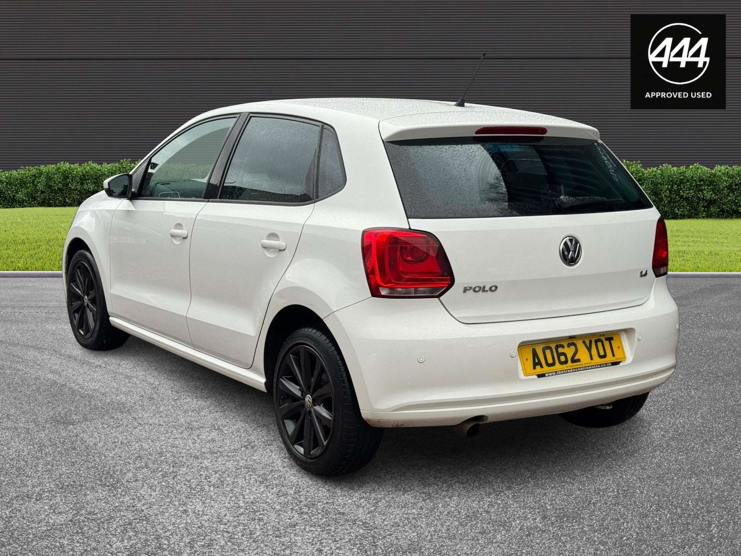 Used Volkswagen Polo 2012 for sale - 77535037: Photo 2