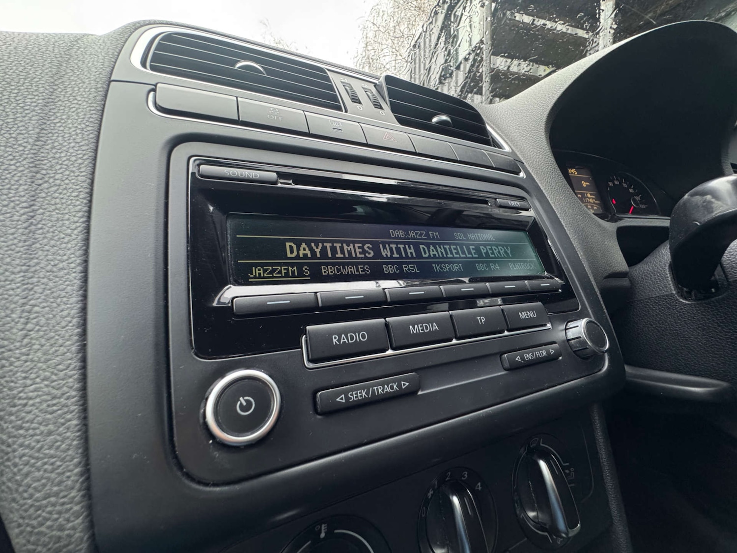 Used Volkswagen Polo 2012 for sale - 77535037: Photo 31