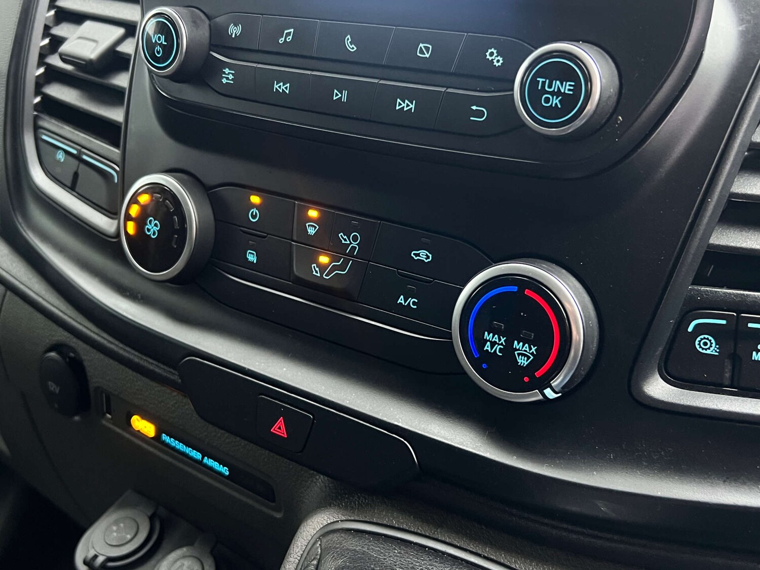 Used Ford Transit Custom 2022 for sale - 77152851: Photo 40