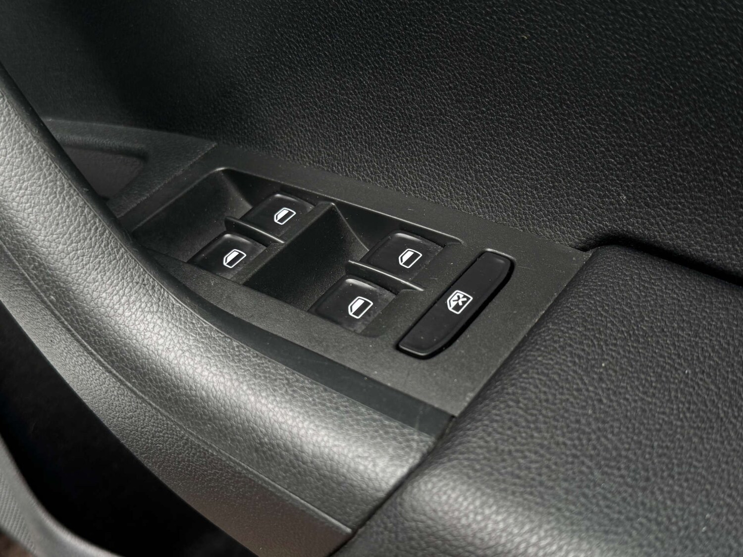 Used Skoda Octavia 2015 for sale - 78182047: Photo 13