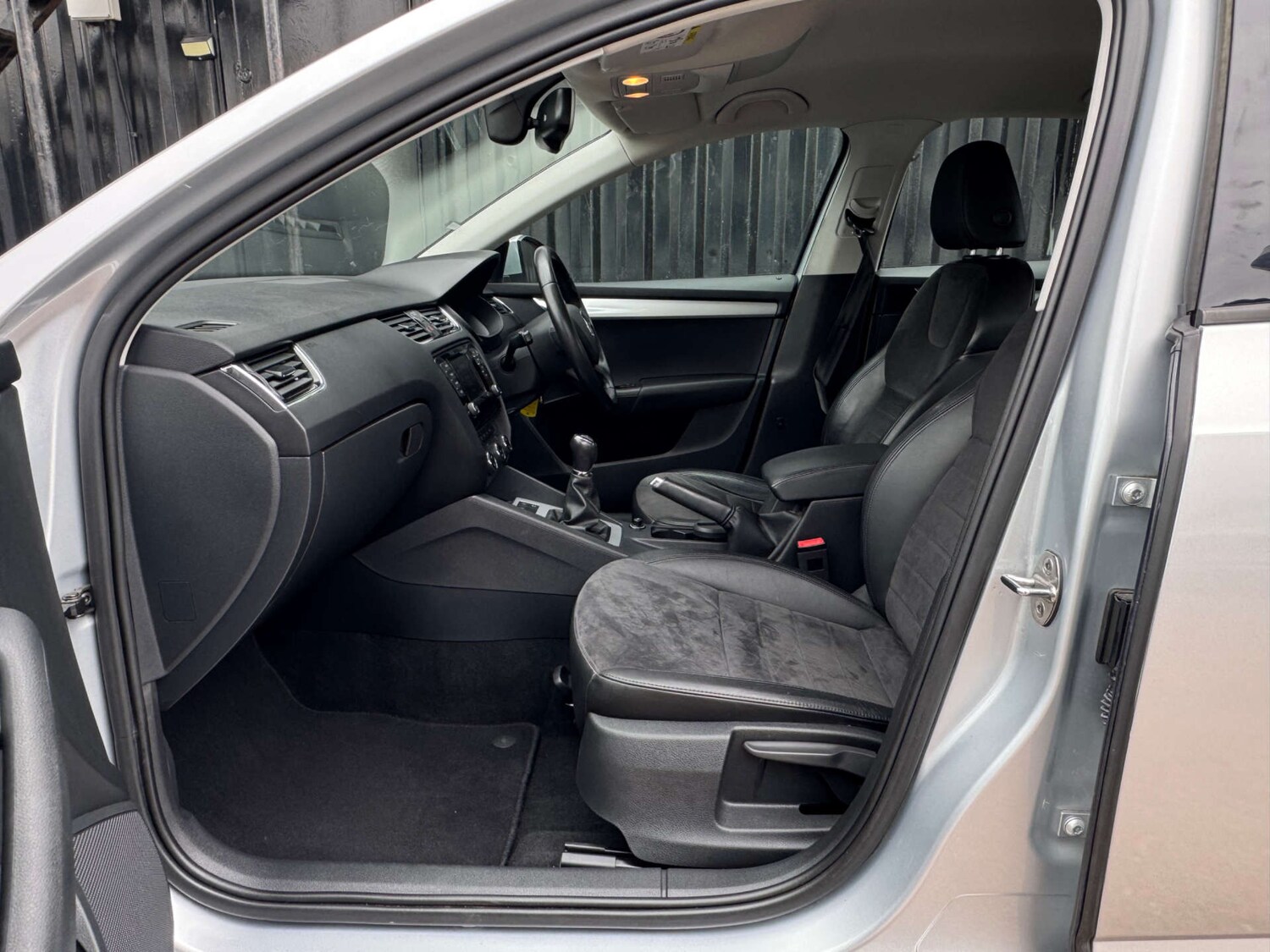 Used Skoda Octavia 2015 for sale - 78182047: Photo 47