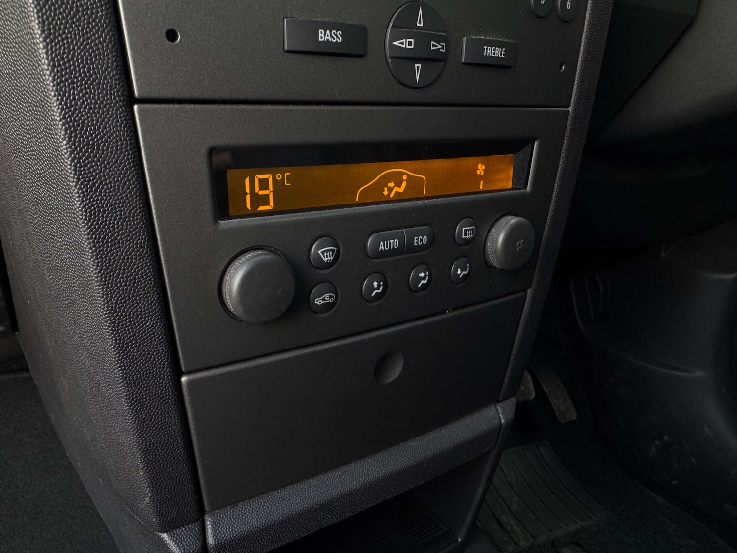 Used Vauxhall Meriva 2009 for sale - 78016405: Photo 35