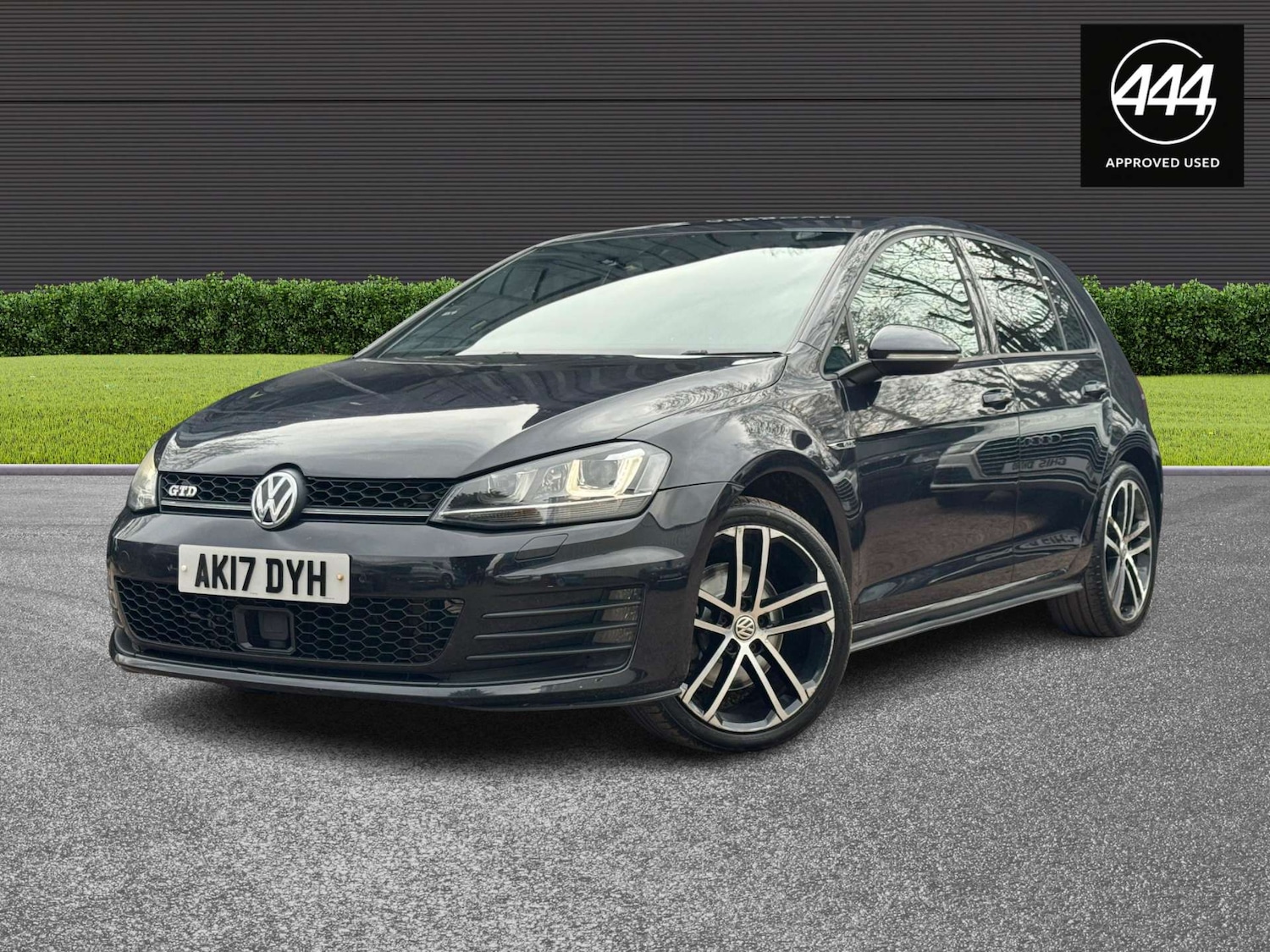 Used Volkswagen Golf 2017 for sale - 77523335: Photo 14