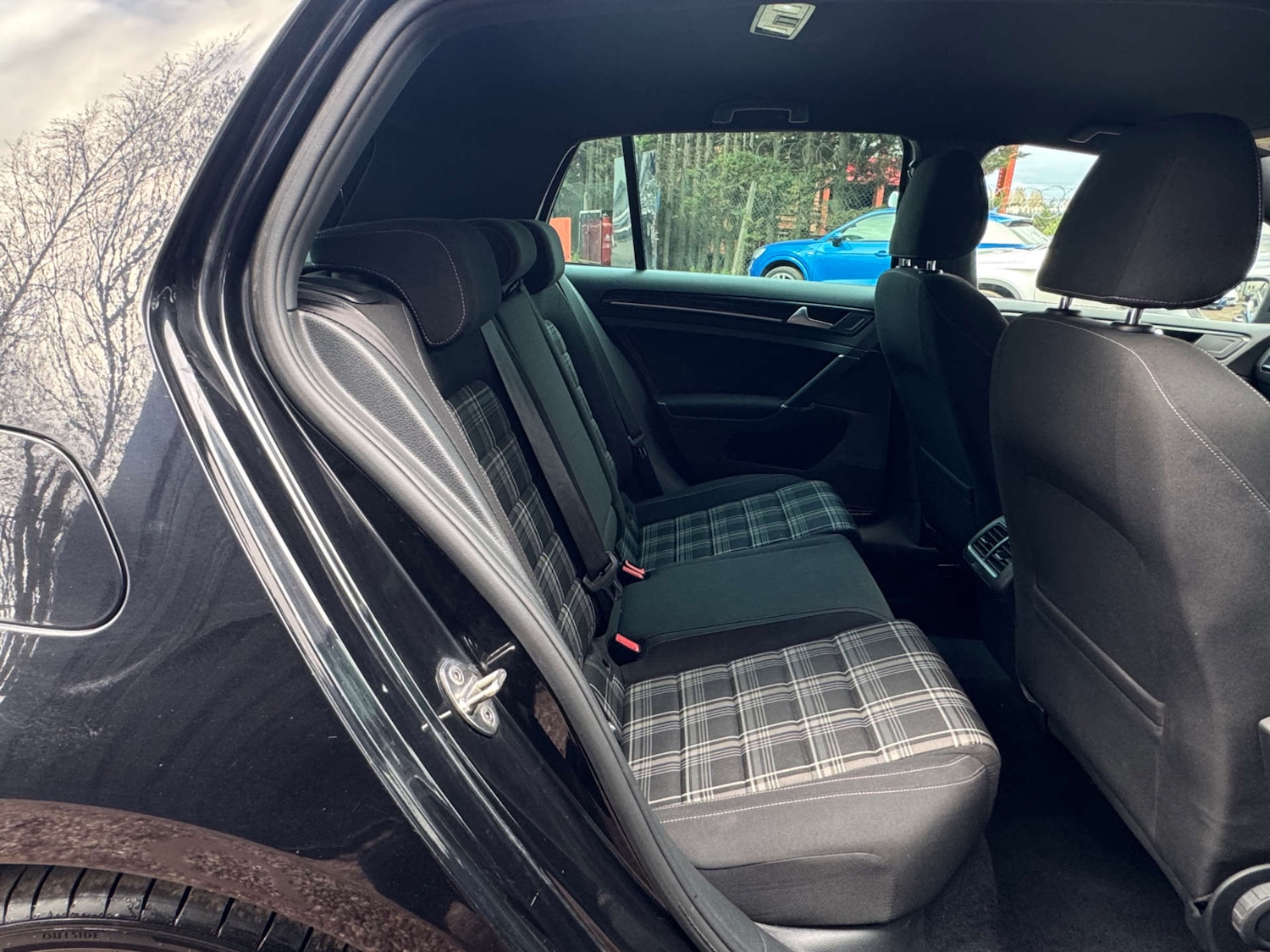 Used Volkswagen Golf 2017 for sale - 77523335: Photo 39