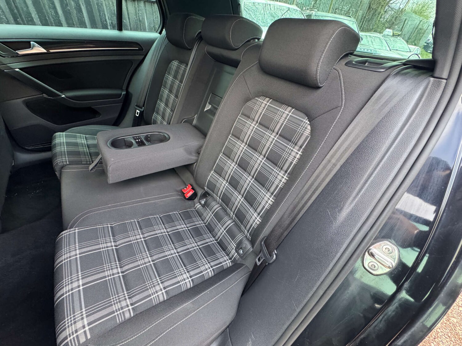 Used Volkswagen Golf 2017 for sale - 77523335: Photo 49