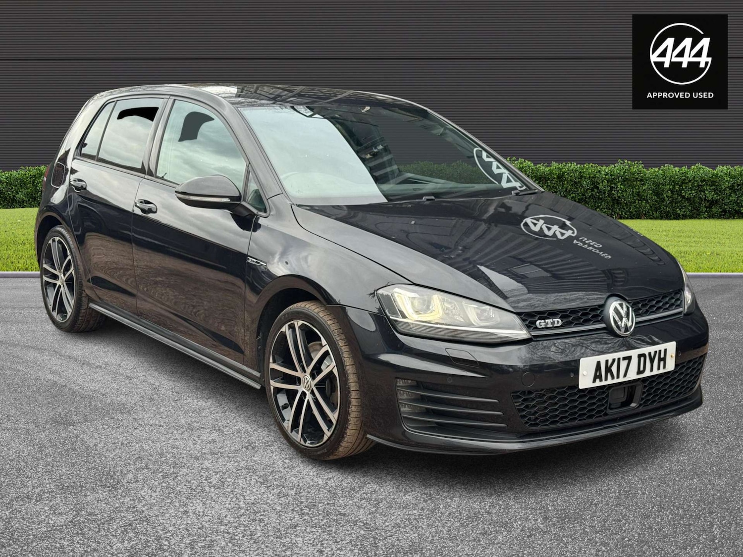 Used Volkswagen Golf 2017 for sale - 77523335: Photo 8