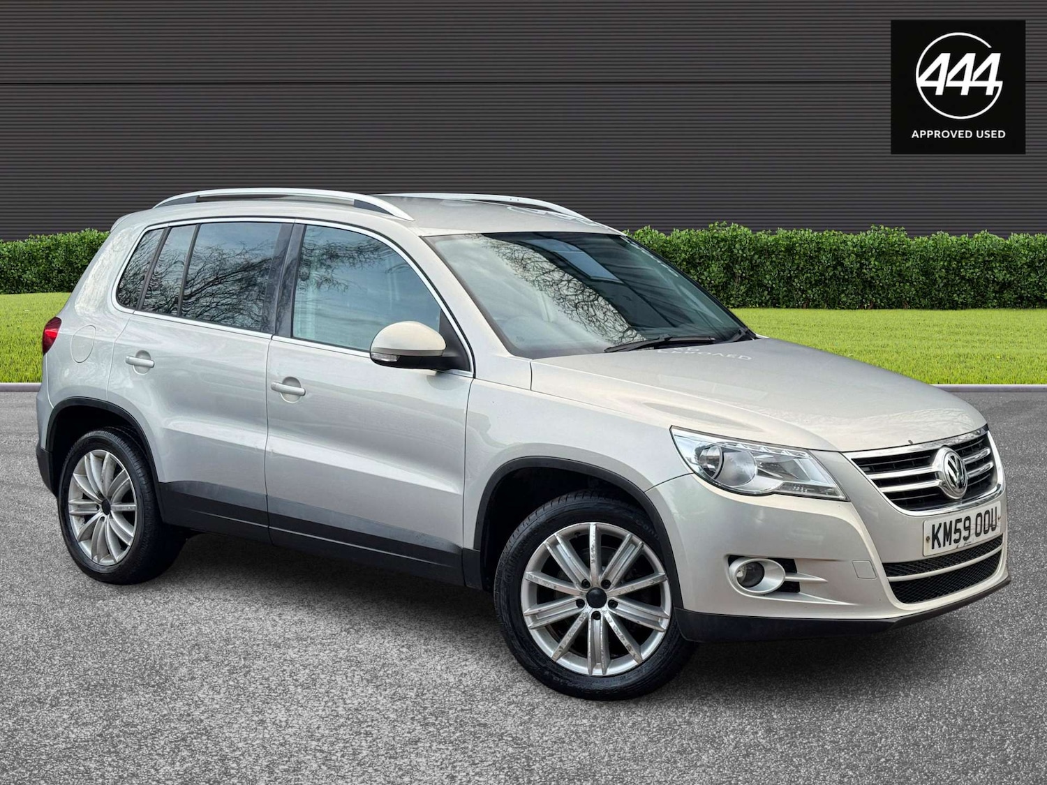 Used Volkswagen Tiguan 2009 for sale - 77272751: Photo 1